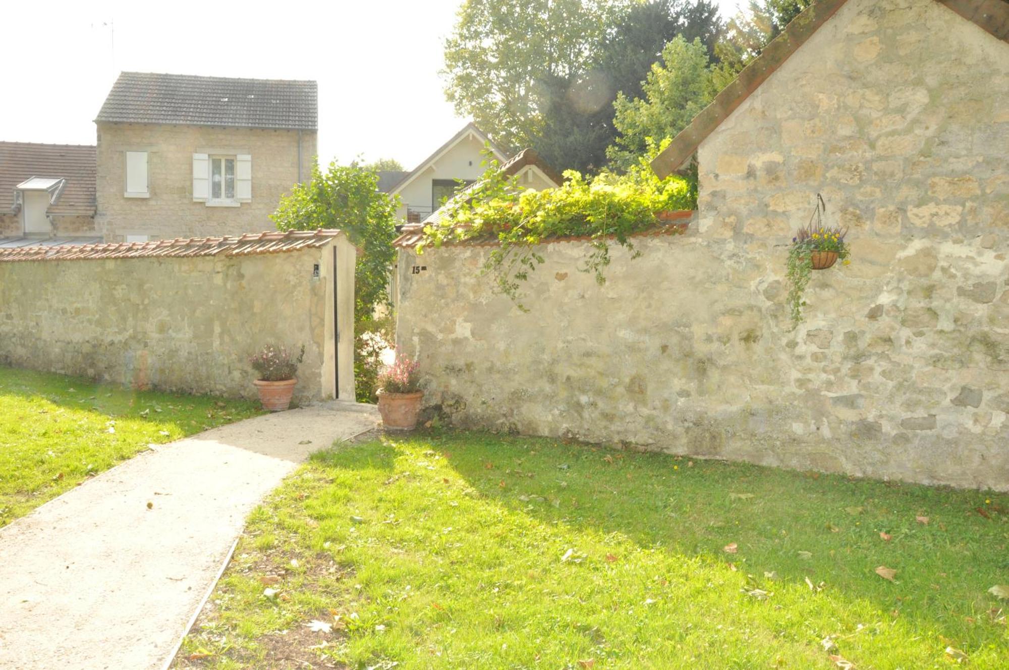 Nouveau Au Coeur De L'Isle Adam - Le Clos De L'Isle Bed & Breakfast Eksteriør bilde